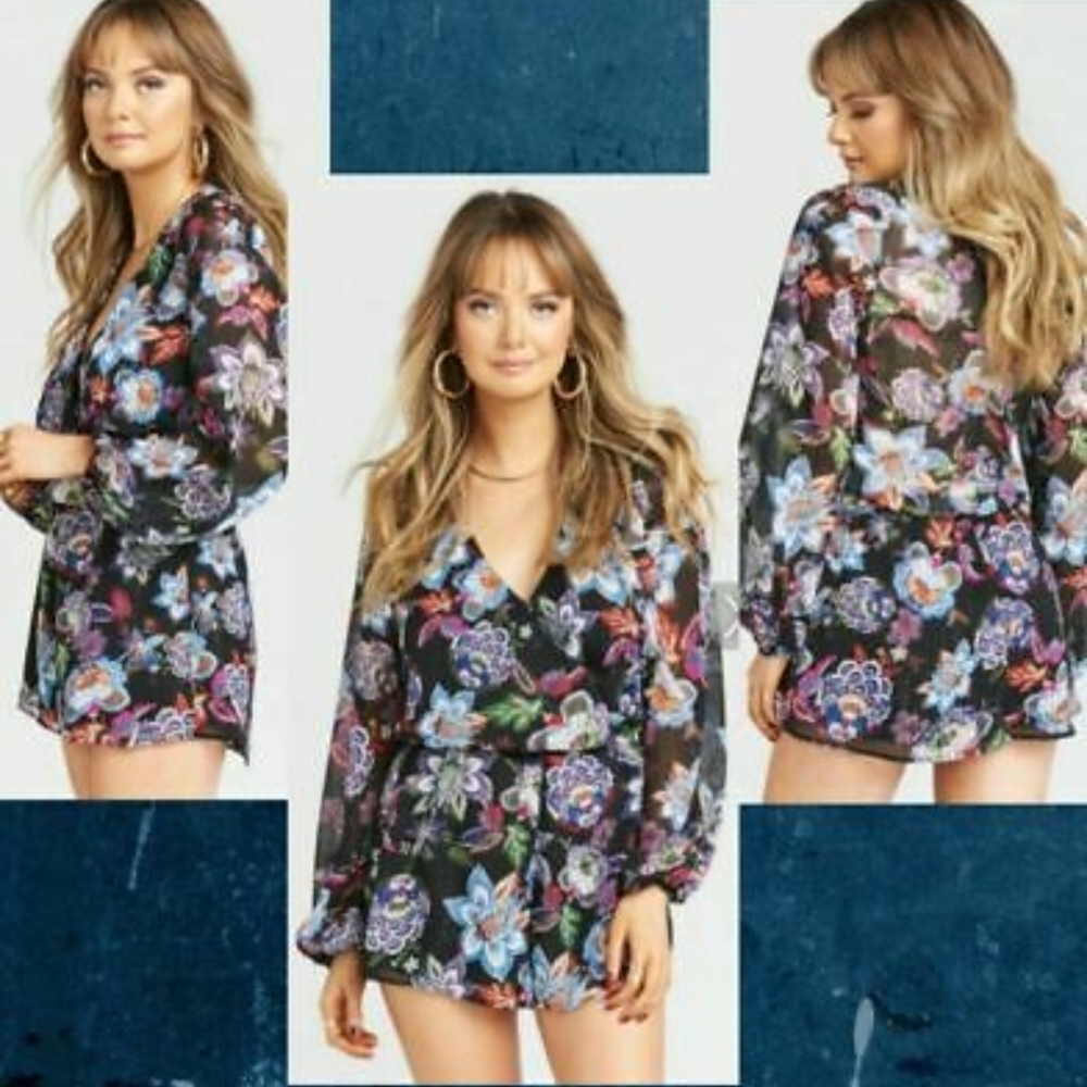 SOLD Show me your MuMu romper (small) - Picture 8 of 11